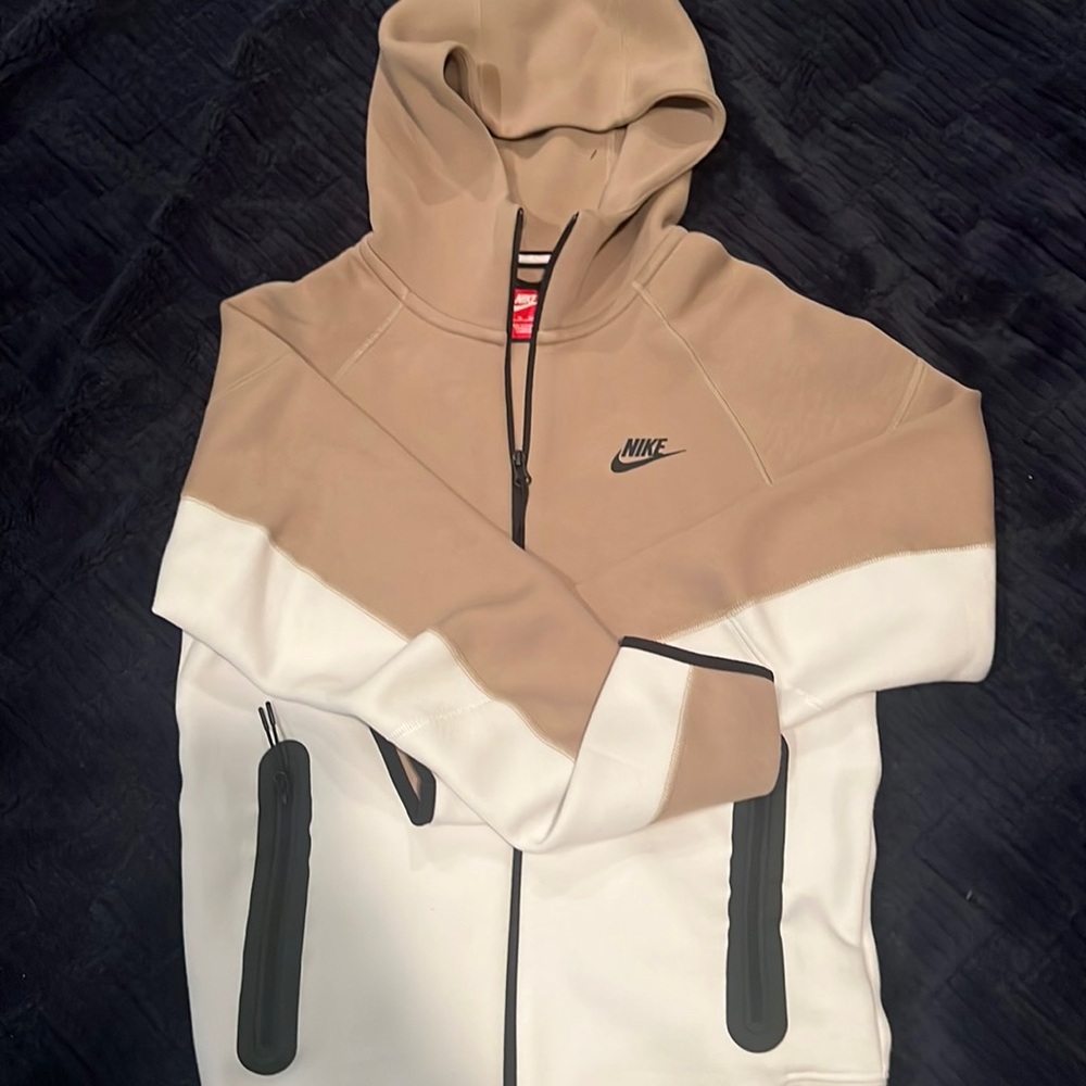Nike Sportswear Tech Fleece Windrunner 'Summit White/Khaki/Black Men’s XS
